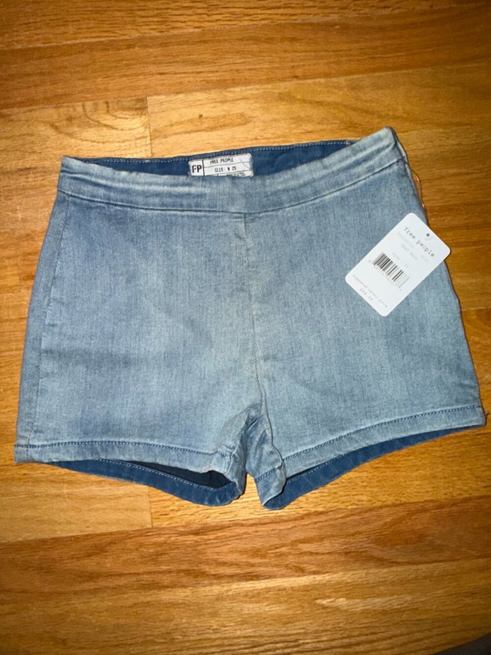 Free People | High Waisted Side Zip Ward Wash Mini Denim Shorts | Size 25
